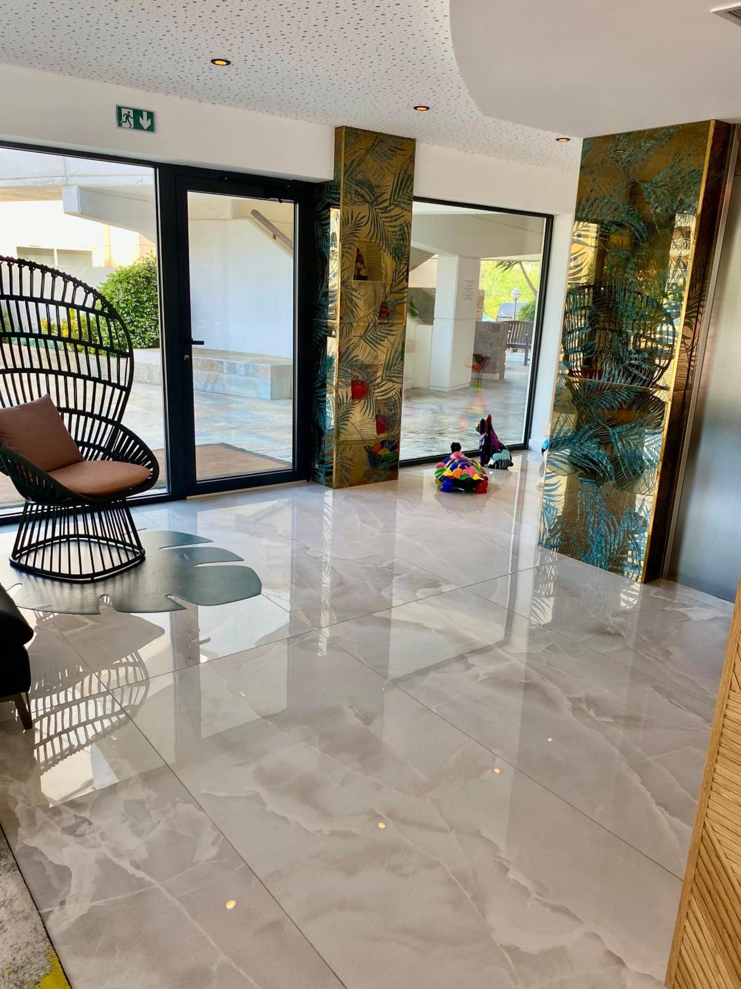 Calvi Hotel Luaran gambar